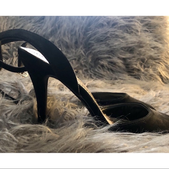 Shoes - Picture 2 of 2